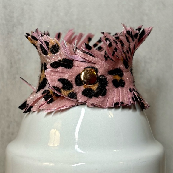 NWT Pink Leopard Fringe Snap Bracelet | Animal Print Faux Leather Cuff - Picture 4 of 13